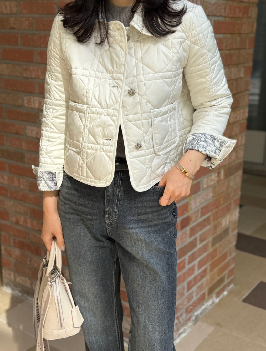 🇫🇷🌸까나쥬 본딩 퀼팅 경량 숏 자켓 🌸– 쿠튀르 감성 안감 / Cannage Bonding Short Jacket – Couture-Inspired Toile Lining