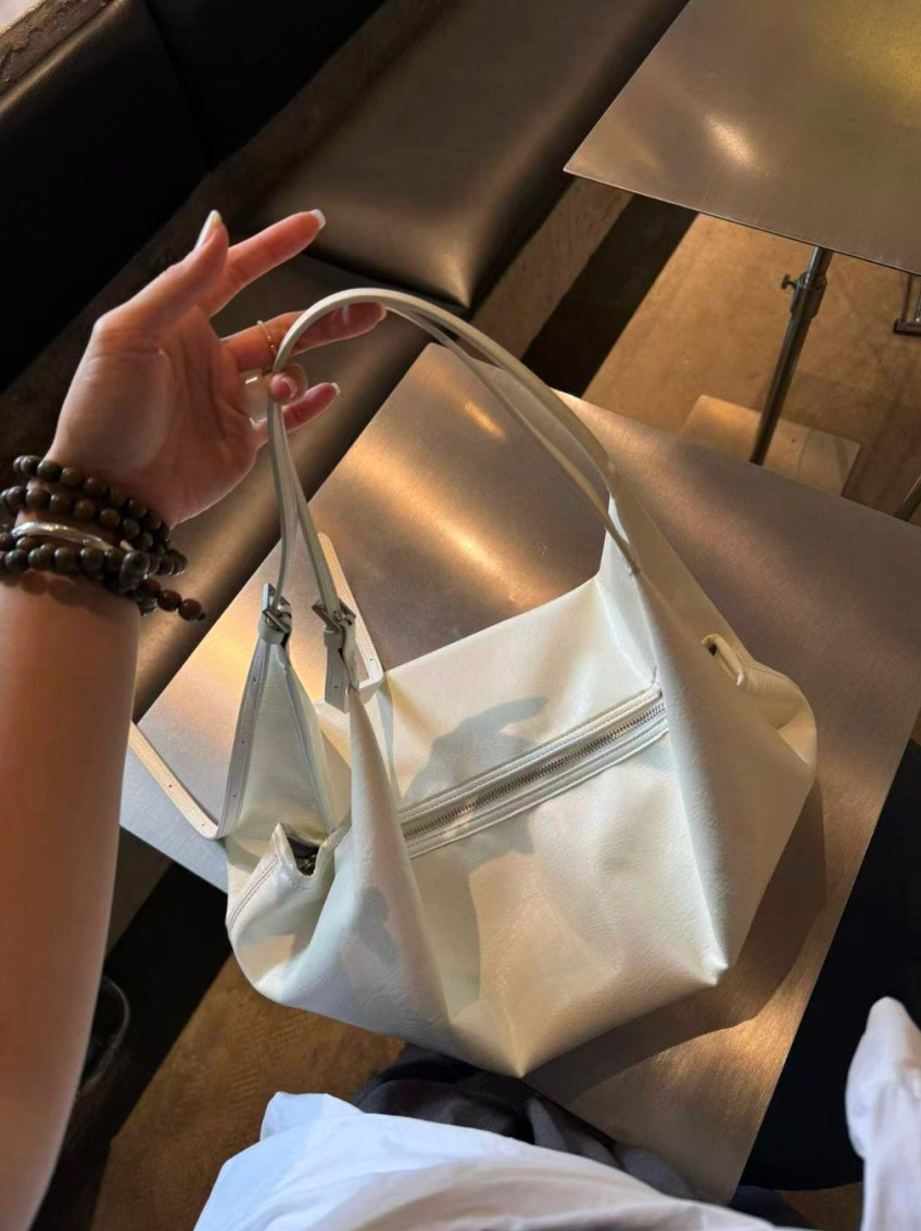 🌸✨ 현재 동대문 도매 1위 봄신상 숄더백 | 💙 페스타 스프링 숄더백 5컬러 💙 아이보리·블루·핑크·옐로우·블랙 데일리 빅백 가벼운 인조가죽 숄더백 Festa Spring Shoulder Bag