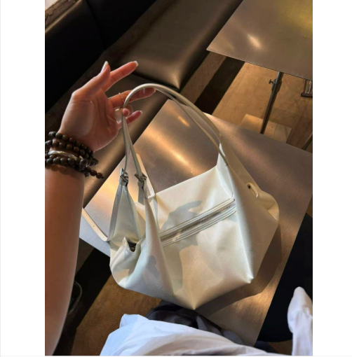 🌸✨ 현재 동대문 도매 1위 봄신상 숄더백 | 💙 페스타 스프링 숄더백 5컬러 💙 아이보리·블루·핑크·옐로우·블랙 데일리 빅백 가벼운 인조가죽 숄더백 Festa Spring Shoulder Bag