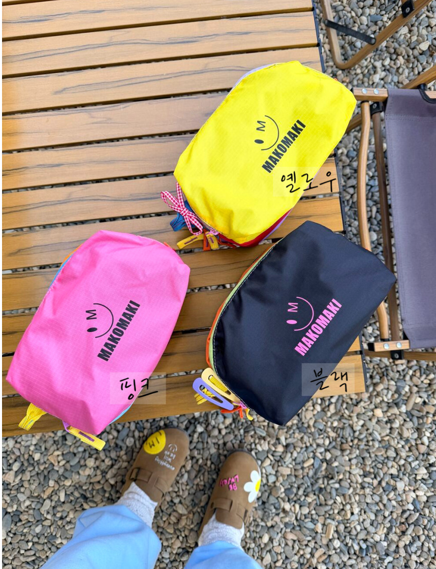 🌈💖 마코마키 스마일 멀티 레이어 지퍼 3단 파우치 💖🌈 NEW 국내제작 방수 파우치 ✨ 알록달록 컬러폭발 💥 여행·데일리 필수템 🧳🎒