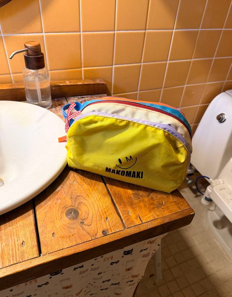 🌈💖 마코마키 스마일 멀티 레이어 지퍼 3단 파우치 💖🌈 NEW 국내제작 방수 파우치 ✨ 알록달록 컬러폭발 💥 여행·데일리 필수템 🧳🎒