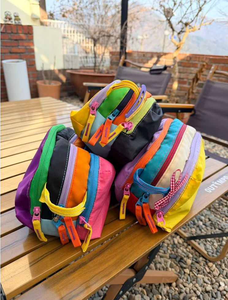 🌈💖 마코마키 스마일 멀티 레이어 지퍼 3단 파우치 💖🌈 NEW 국내제작 방수 파우치 ✨ 알록달록 컬러폭발 💥 여행·데일리 필수템 🧳🎒