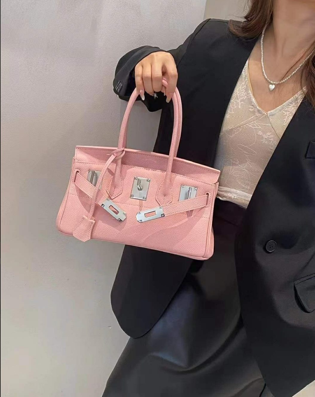 🌸👜 [3-4주예상] 럭셔리 유니크 토고 소가죽 브레이슬릿 토트 숄더백 / Togo Cowhide Bracelet Tote Shoulder Bag 👜🌸