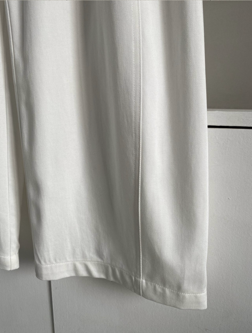 ✨🪡👖 말파 심라인 와이드 슬랙스 앞절개 코튼 팬츠 텐셀 혼방 롱 와이드 팬츠 고급 찰랑 찰랑  부들부들 슬랙스 데일리 롱팬츠 / 사이즈 타이트/ Marfa Seamline Wide Slacks Front Seam Tencel Cotton Wide Pants Elegant Long Wide Trousers ✨