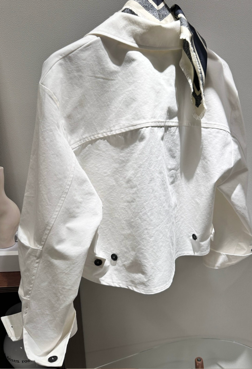 ✨🤍제이머랭 마룬이 세미 크롭 자켓✨프리미엄 바이오워싱 코튼✨라인이 예쁜 세미 크롭 자켓✨봄 데일리 자켓✨미니멀 구조 패턴 자켓✨