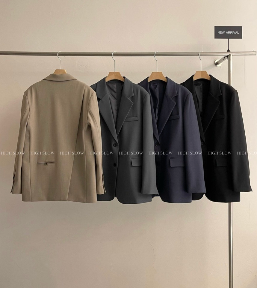 ✨🔥품절대란[3-4주배송예상]🔥✨국내생산 고퀄 뒷사선절개 슬림핏 오버자켓🖤🤍 군더더기 없는 핏감 끝판왕 / Premium Back Diagonal-Slit Tailored Jacket