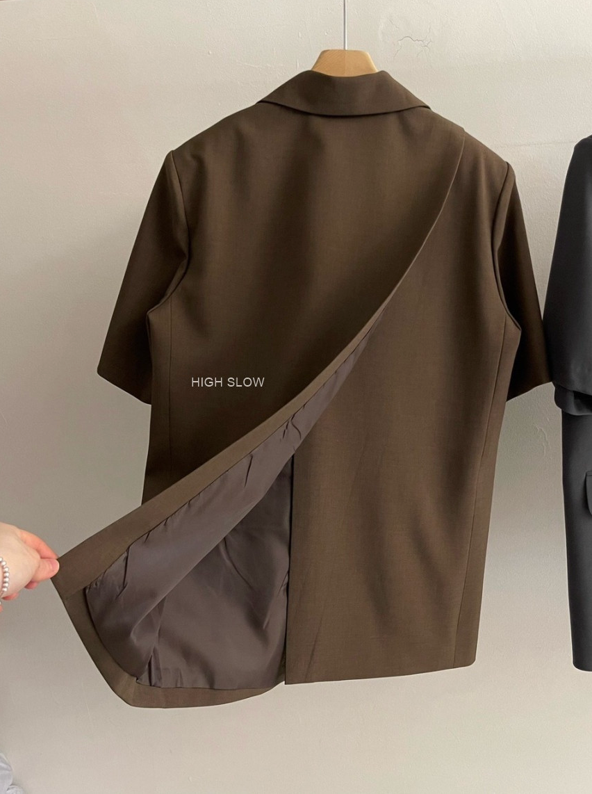 ✨🔥품절대란 여름버전[3-4주 배송예상🔥✨국내생산 헤이즈 반팔 트윌 백슬릿 사선트임 자켓🖤🤎🩶 슬림핏 오버 하프슬리브 자켓 / HEIZE Short Sleeve Twill Back-Slit Jacket