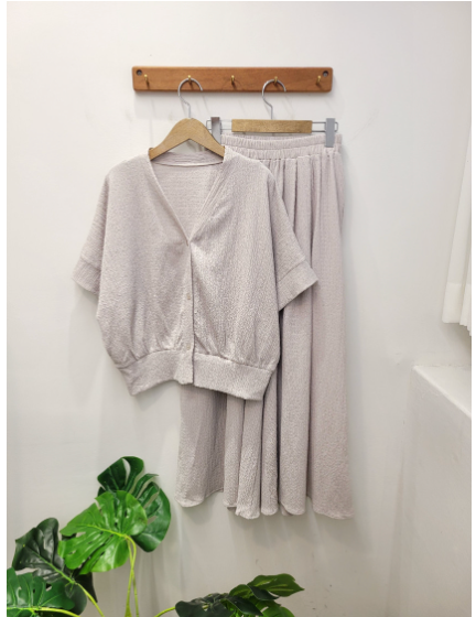 ✨[3주예상 품절대란]치마인 줄 알았죠? 여름 쿨링 치마바지 가디건 투피스 세트 Summer Cooling Skirt-Pants Cardigan Set 🤍
