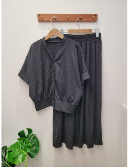 ✨[3주예상 품절대란]치마인 줄 알았죠? 여름 쿨링 치마바지 가디건 투피스 세트 Summer Cooling Skirt-Pants Cardigan Set 🤍