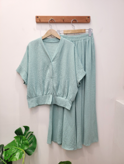 ✨[3주예상 품절대란]치마인 줄 알았죠? 여름 쿨링 치마바지 가디건 투피스 세트 Summer Cooling Skirt-Pants Cardigan Set 🤍