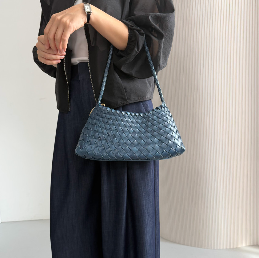 ✨🌿[비건레더]🌿✨드래곤 와플 로잔나 위빙 토트백 5COLOR👜 프리미엄 비건레더 합성피혁 숄더백｜스틸블루·카멜·아이보리·브라운·블랙｜가볍고 고급스러운 데일리백 Premium Vegan Leather Dragon Waffle Rosanna Woven Tote Bag