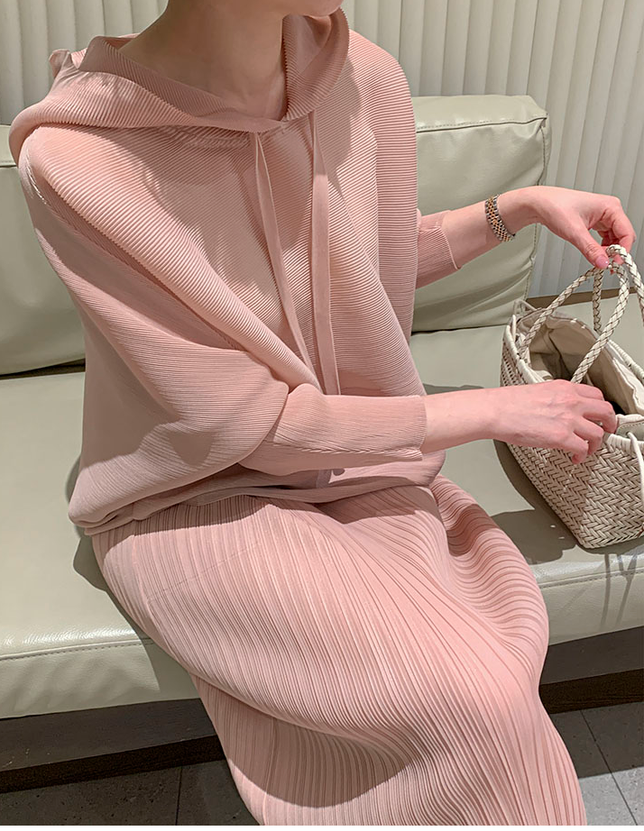 [77까지]품절대란 플리츠 후드 블라우스 💕 가볍고 시원한 플리츠 · 군살커버 루즈핏 · 44~77/88 프리사이즈 · 올여름 필수템 / Pleats Hood Blouse ✨ Lightweight & Stretchy Relaxed Fit