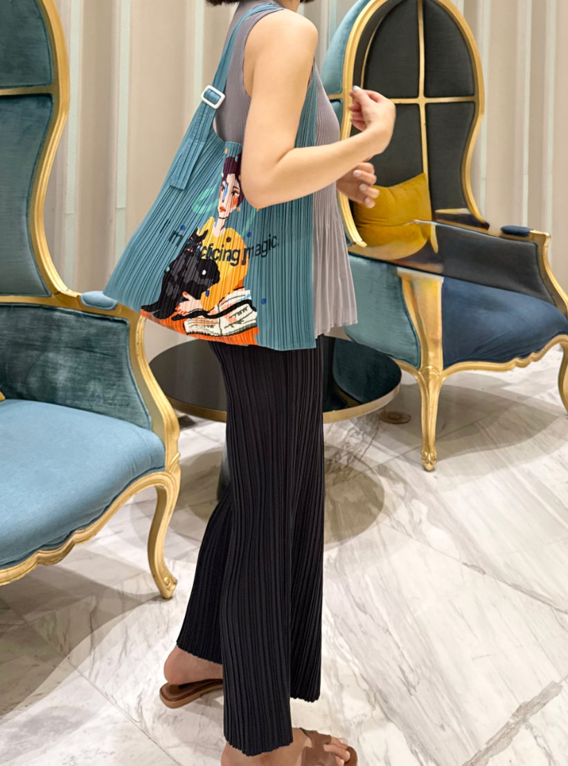 🎨아트 프린팅 플리츠 숄더백 접이식 경량 데일리백 여행용 에코백 감성 일러스트 플리츠백 SONO Art Pleated Shoulder Bag✨