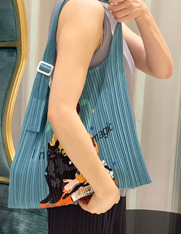 🎨아트 프린팅 플리츠 숄더백 접이식 경량 데일리백 여행용 에코백 감성 일러스트 플리츠백 SONO Art Pleated Shoulder Bag✨