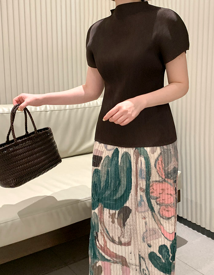 [66까지]✨플리츠 홀가 티 블라우스 Pleated Dolman Sleeve Top | Free Size · Stretch Pleats · Elegant Everyday Essential · Easy Match with Any Bottom✨