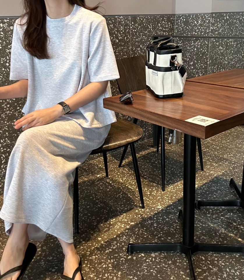 [77까지]✨노리타 데일리 쿨 셋업 🤍 Norita Daily Cool Touch Two-Piece Skirt Set | 프리미엄 톡톡 원단 · 체형커버 플레어핏 · 데일리 세트룩✨