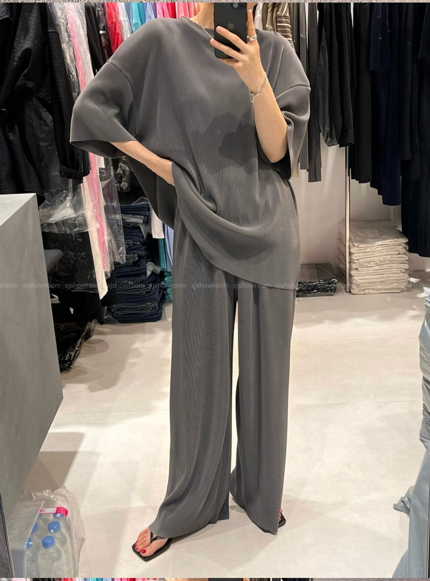 [88까지]✨오픈 벤타 럭스 플리츠 팬츠 세트 🤍 Open Venta Luxe Pleated Wide Pants Two-Piece Set | 프리미엄 고밀도 플리츠 · 우아한 촤르르핏 · 체형커버 롱탑 · 한여름 쿨링 셋업 · 고급 리조트룩✨