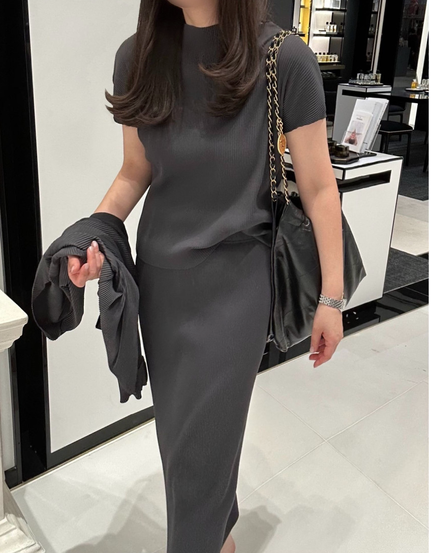 [3주예상] [66반까지]✨노리타 프리미엄 플리츠 3종 셋업 💫 Norita Premium Pleated 3PCS Set | 플리츠 블라우스 + 롱 스커트 + 가디건 세트 · 우아한 촤르르핏 · 고급 데일리룩 · 하객룩 · 여행룩✨