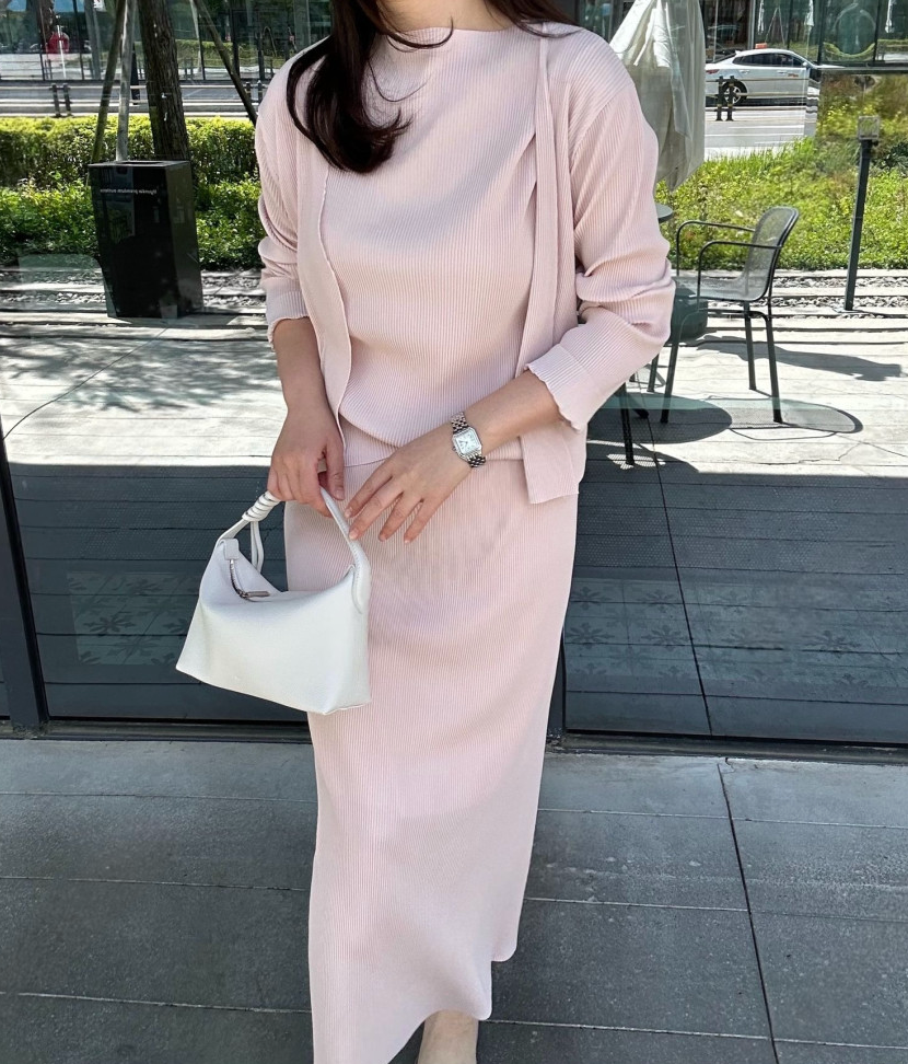 [3주예상] [66반까지]✨노리타 프리미엄 플리츠 3종 셋업 💫 Norita Premium Pleated 3PCS Set | 플리츠 블라우스 + 롱 스커트 + 가디건 세트 · 우아한 촤르르핏 · 고급 데일리룩 · 하객룩 · 여행룩✨