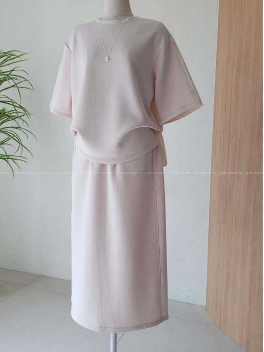 🌸 토리 배색 백포인트 스커트 세트 우아한 투피스 셋업 밴딩 스커트 세트 Tori Contrast Back Detail Skirt Set