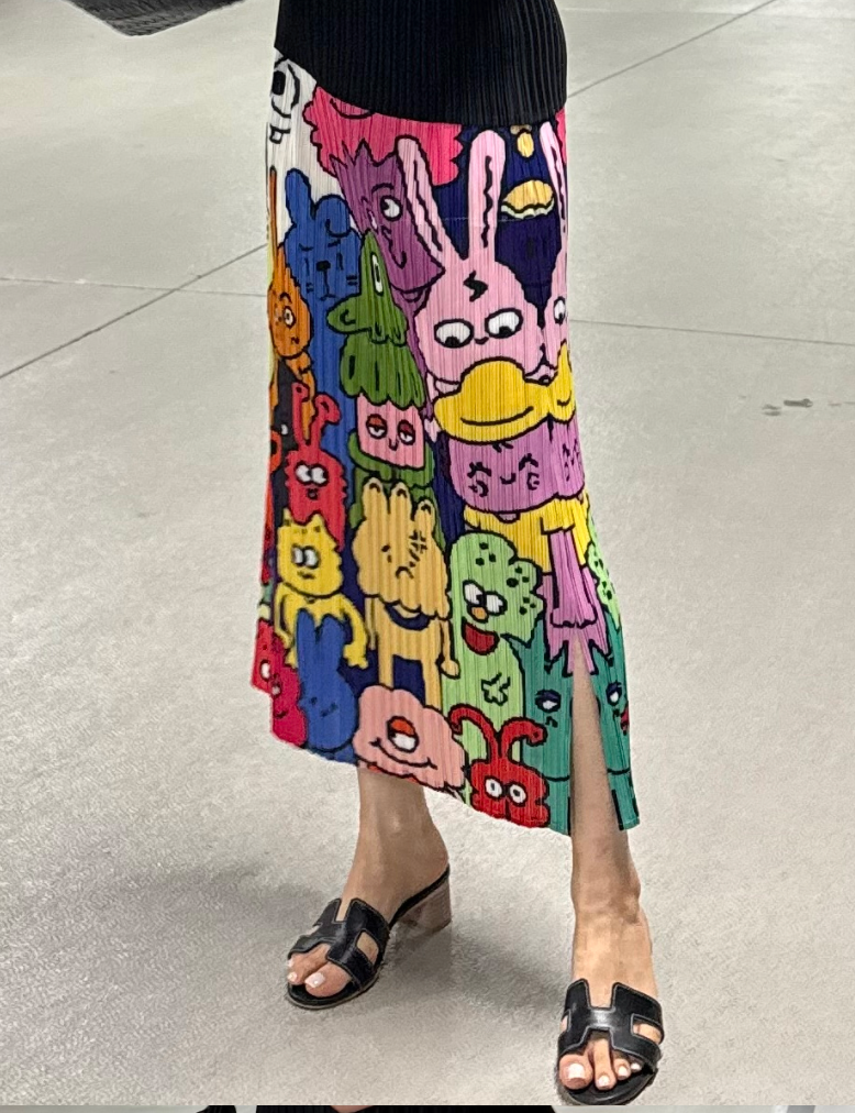 🧸하나만 입어도 스타일 완성! 유니크 팝아트 플리츠 롱스커트 Unique Pop Art Pleated Long Skirt