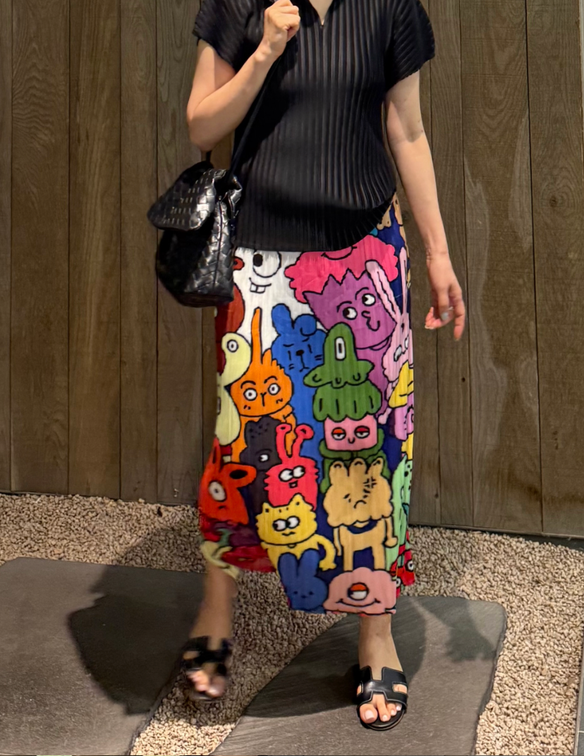 🧸하나만 입어도 스타일 완성! 유니크 팝아트 플리츠 롱스커트 Unique Pop Art Pleated Long Skirt