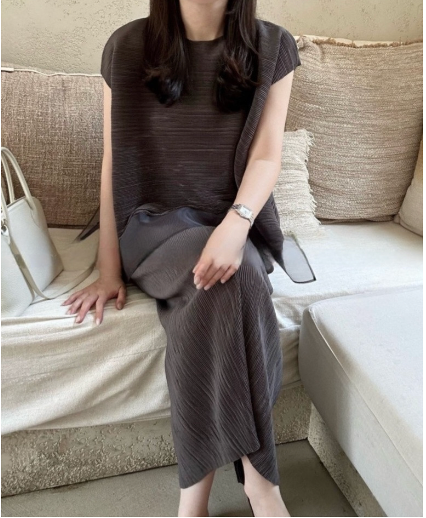 ✨ 노리타 플리츠 시스루 세트 ✨ 여리핏 체형커버 플리츠 투피스 · 시원한 여름룩 · 모임룩 여행룩 추천 | Norita Pleated Sheer Set ✨ Lightweight Pleated Two-Piece · Elegant Summer Outfit