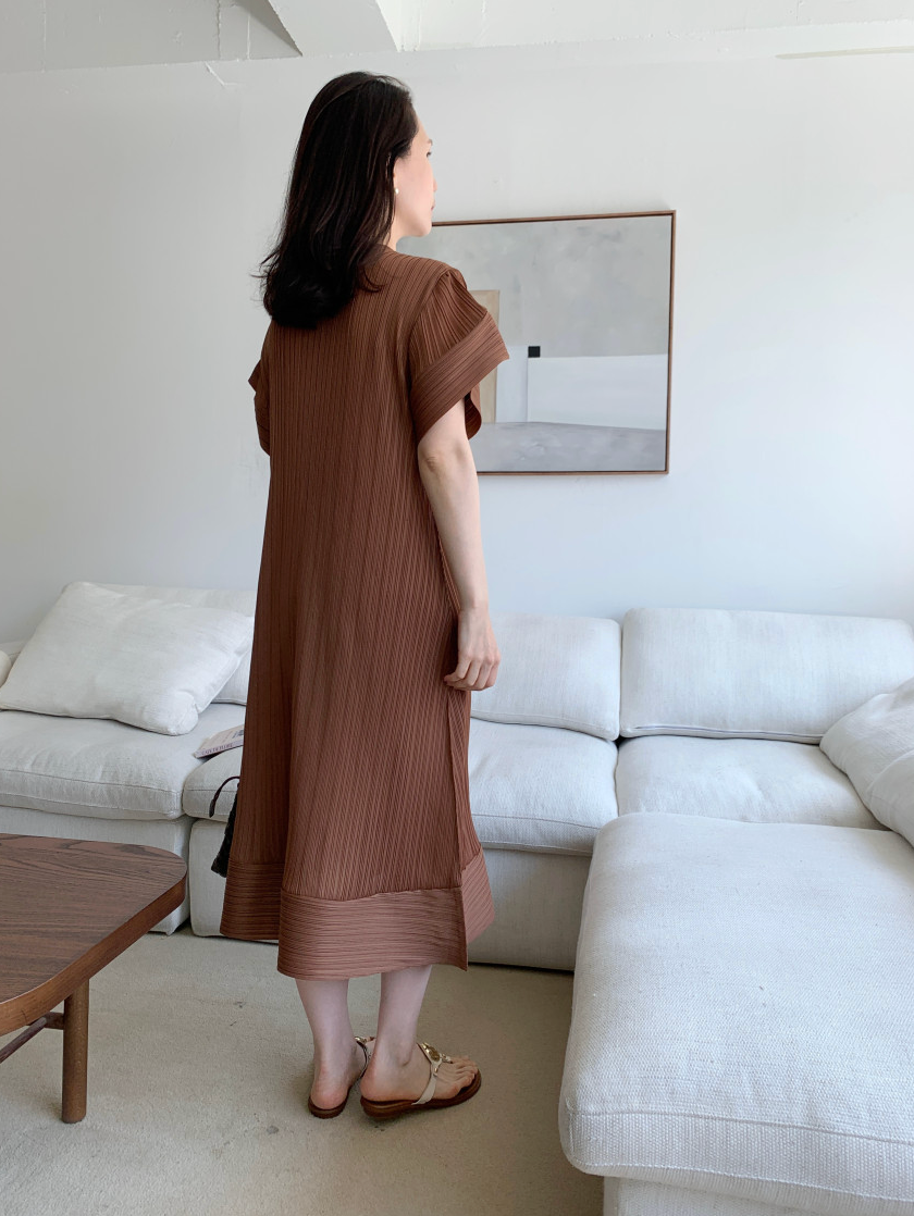✨ 국내생산 고퀄리티 플리츠 주름 가로 밑단 포인트 롱원피스 ✨ 체형커버 날개소매 플리츠 원피스 · 우아한 데일리룩 · 모임룩 여행룩 추천 | Premium Korean-Made Pleated Long Dress ✨ Elegant Pleated Maxi Dress