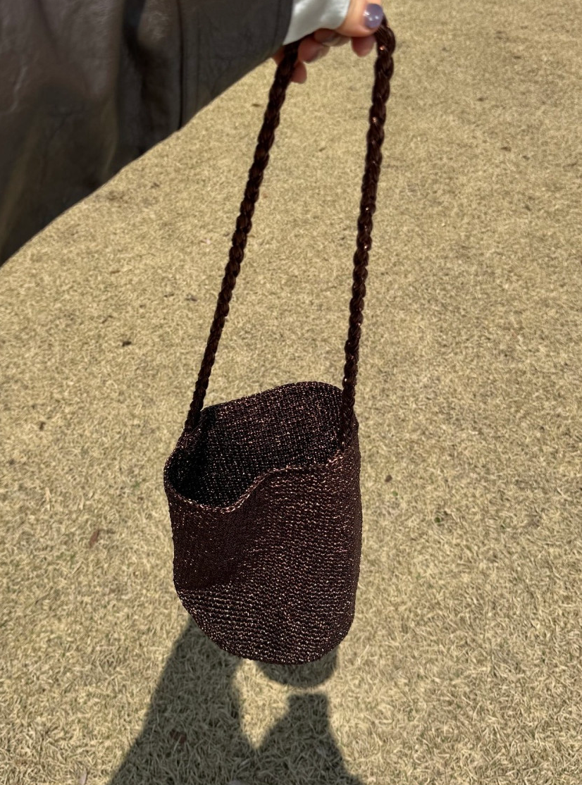 ✨ 프리미엄 메탈 니트백 | 탄탄한 자립형 디자인 | 여름 포인트 숄더백 ✨ ✨ Premium Metallic Knit Bag | Structured Self-Standing Design | Chic Summer Shoulder Bag ✨