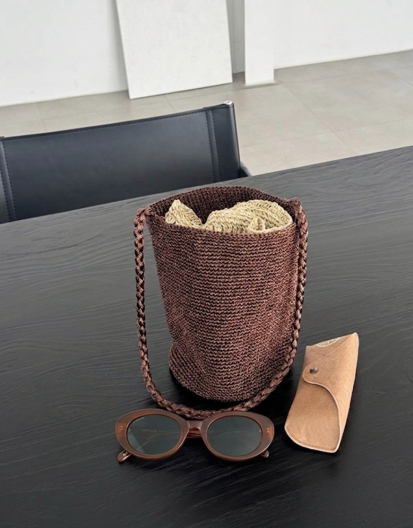 ✨ 프리미엄 메탈 니트백 | 탄탄한 자립형 디자인 | 여름 포인트 숄더백 ✨ ✨ Premium Metallic Knit Bag | Structured Self-Standing Design | Chic Summer Shoulder Bag ✨