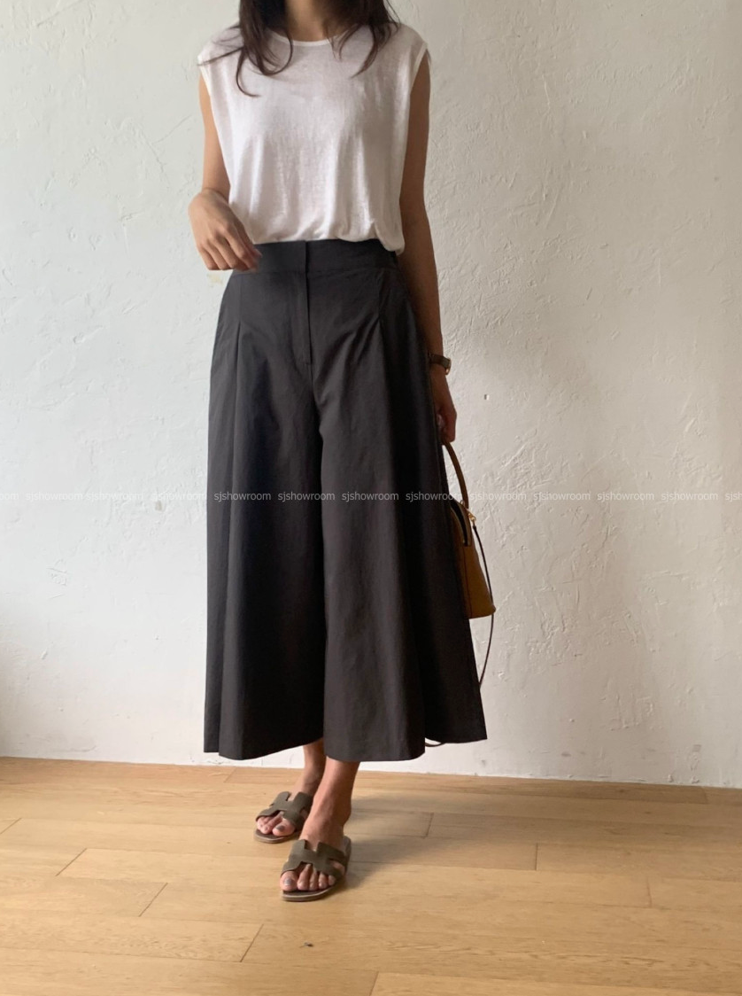 ✨🖤 [66-77초반까지 가능] [데일리템]럭키룸 핀턱 9부 쌍침 와이드팬츠 │ Luckyroom Pintuck Double Stitch Wide Pants