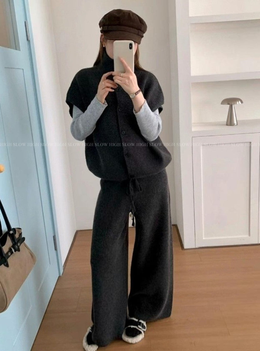 🧶 터틀하이넥 니트 베스트 & 와이드 팬츠 세트 | Turtleneck Knit Vest & Wide Pants Set