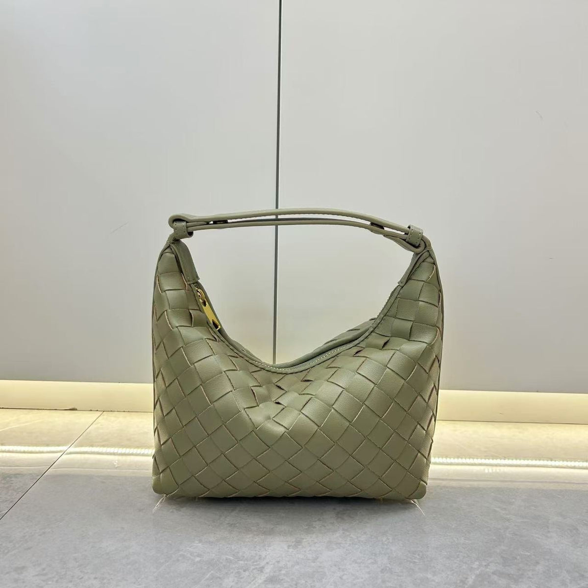 👜 [프리미엄 소가죽 100%] 보테 스타일 미니 윌리 위빙 숄더백 | Premium Genuine Leather Woven Mini Willie Shoulder Bag