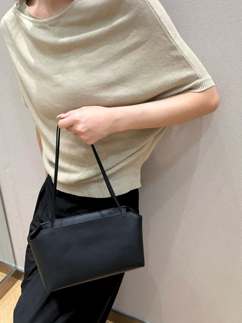 👜✨ [제니백] 프리미엄 양가죽 로고리스 테라스 미니 숄더백 • 제니&신민아 스타일 • Premium Lambskin Logo-less Terrace Mini Shoulder Bag • Luxury Minimal Daily Bagㄷ