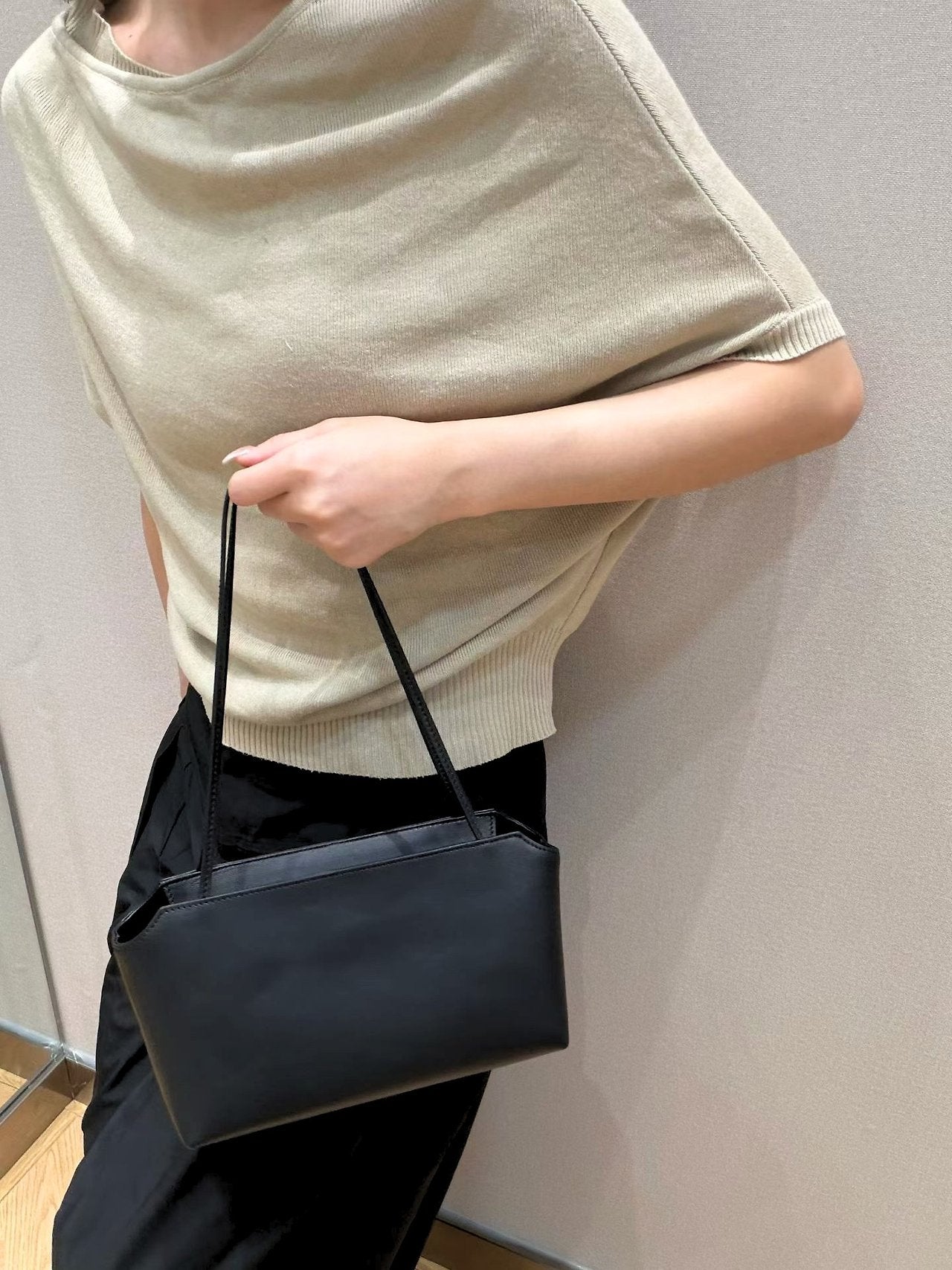 👜✨ [제니백] 프리미엄 양가죽 로고리스 테라스 미니 숄더백 • 제니&신민아 스타일 • Premium Lambskin Logo-less Terrace Mini Shoulder Bag • Luxury Minimal Daily Bagㄷ