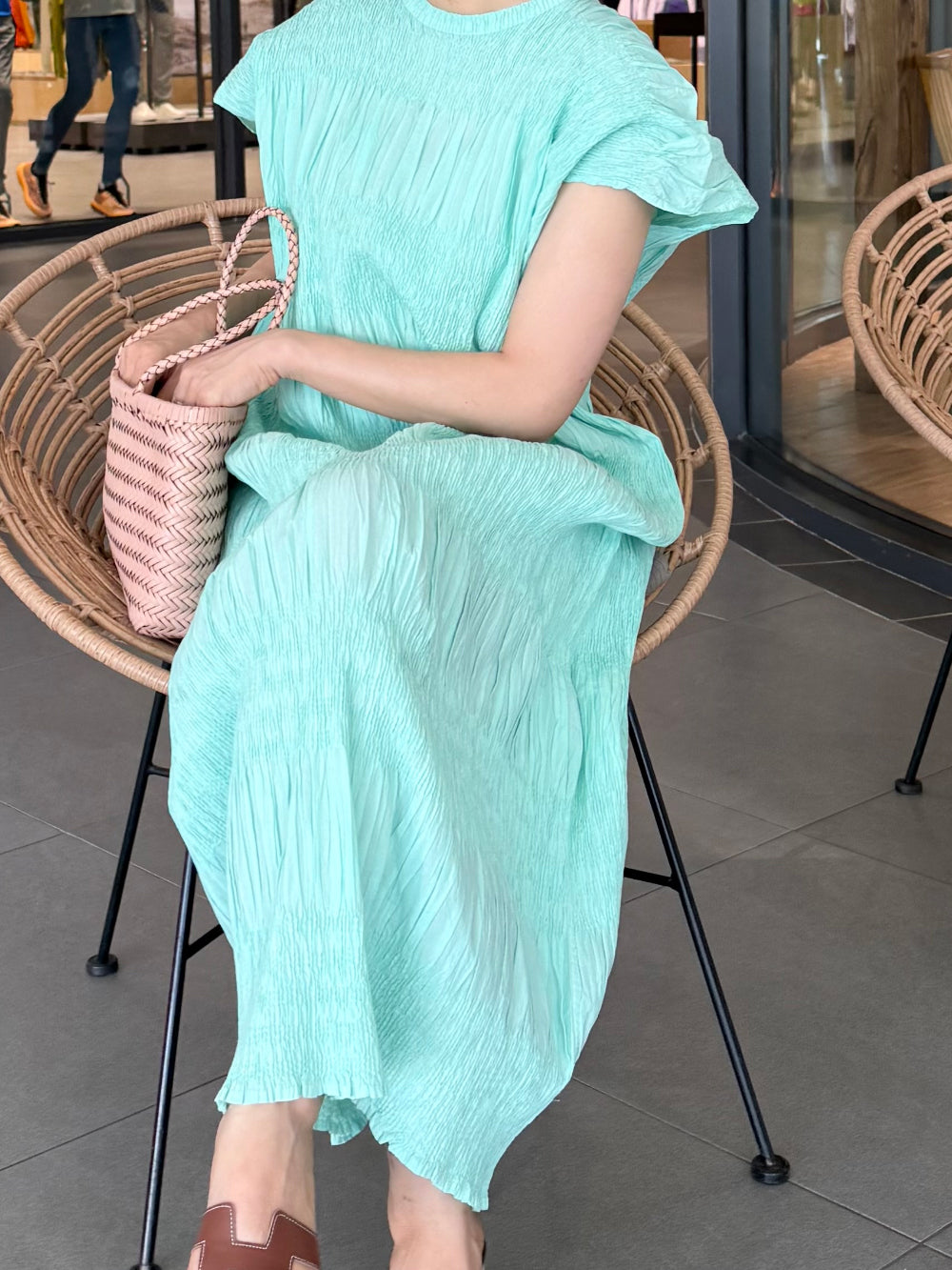 🌿 플리츠 스모그 이세 면 플리츠 롱 원피스 │ Issey Smocked Cotton Pleated Maxi Dress · 캡소매 · 체형커버 · 휴양지원피스 · 내추럴무드 · 55~77반 추천