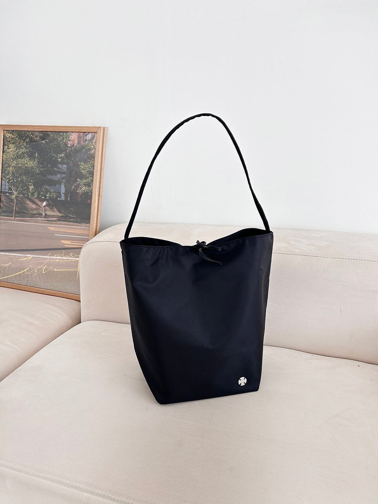 ✨🖤 더 *우 파크 스타일 프리미엄 나일론 숄더백 | Lightweight Everyday Tote | Travel & Daily Bag | 미니멀 데일리백