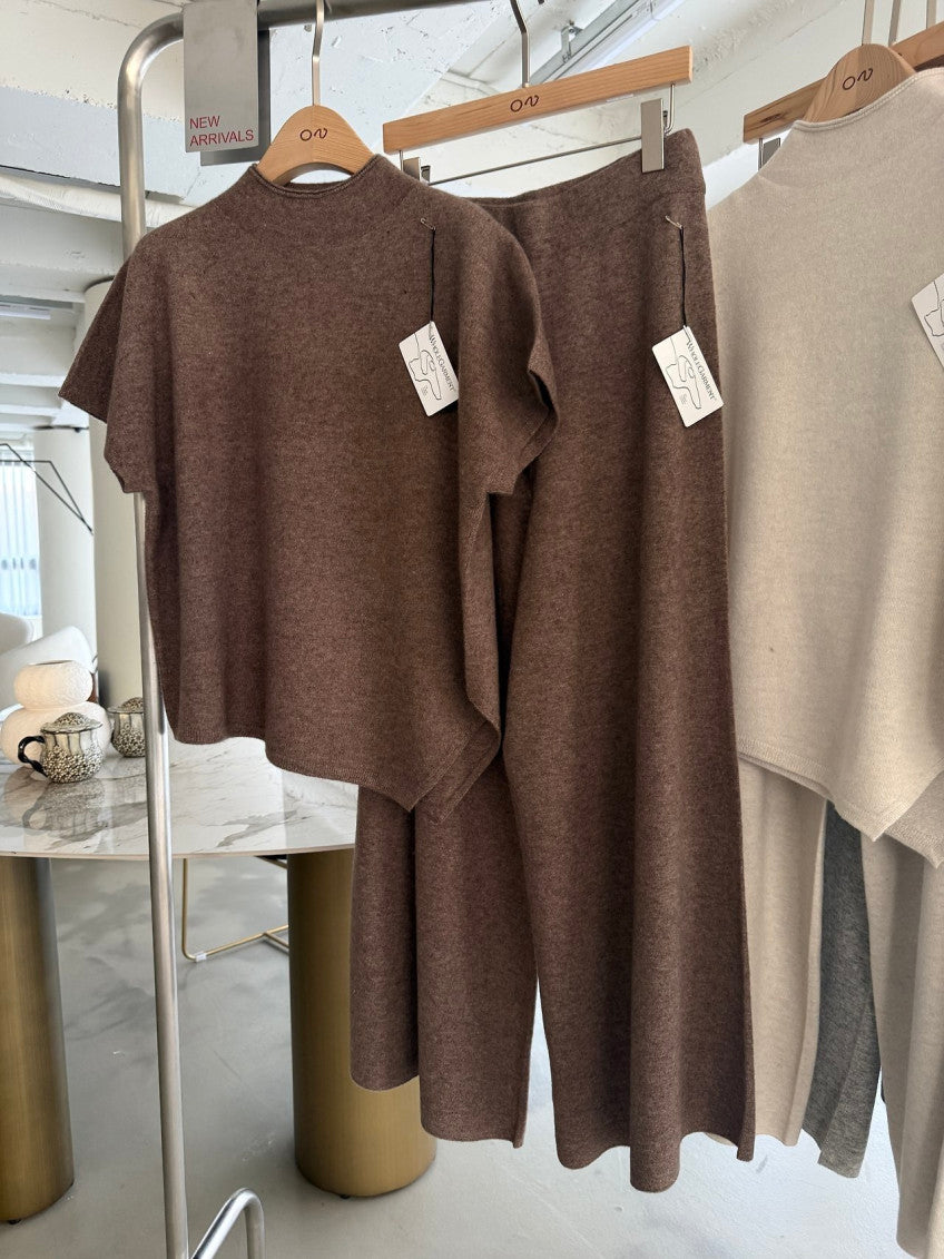 ✨ [PREMIUM LINE] 미네르바 캐시울 루즈핏 홀가먼트 울 100% 와이드 니트 팬츠 | Premium Wholegarment 100% Wool Wide Knit Pants