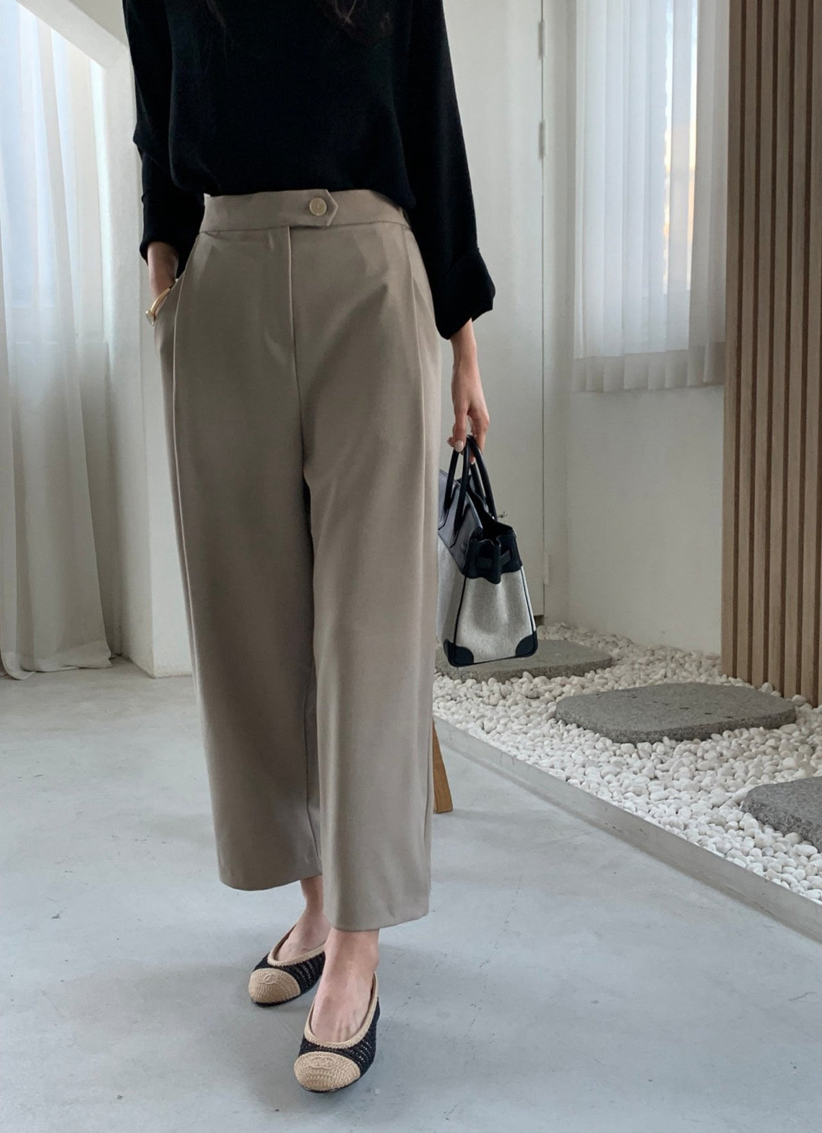 🤎 [국내생산·뒷밴딩] 럭키룸 발란 오비스포 핀턱 팬츠 | Lucky Room Banded Pleated Pants