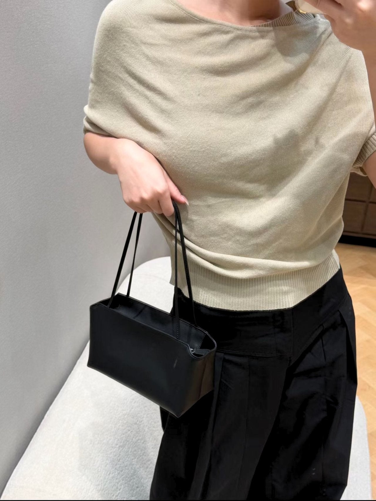 👜✨ [제니백] 프리미엄 양가죽 로고리스 테라스 미니 숄더백 • 제니&신민아 스타일 • Premium Lambskin Logo-less Terrace Mini Shoulder Bag • Luxury Minimal Daily Bagㄷ