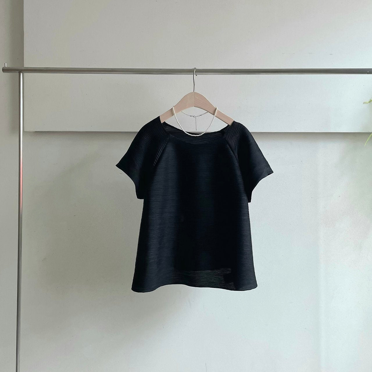 🌸독특한 디자인, Young디자인[77초 까지 예쁘게 가능]✨ 원더 플리츠 블라우스 | Wonder Pleats Blouse ✨🌿