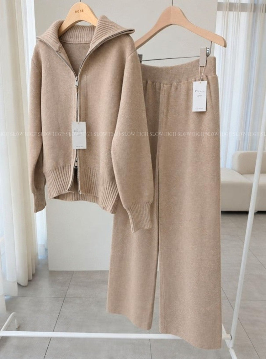 🧶 [로제ROSE] 포근한 라운지 집업 니트 & 와이드 팬츠 세트 | Cozy Knit Zip-Up & Wide Pants Set