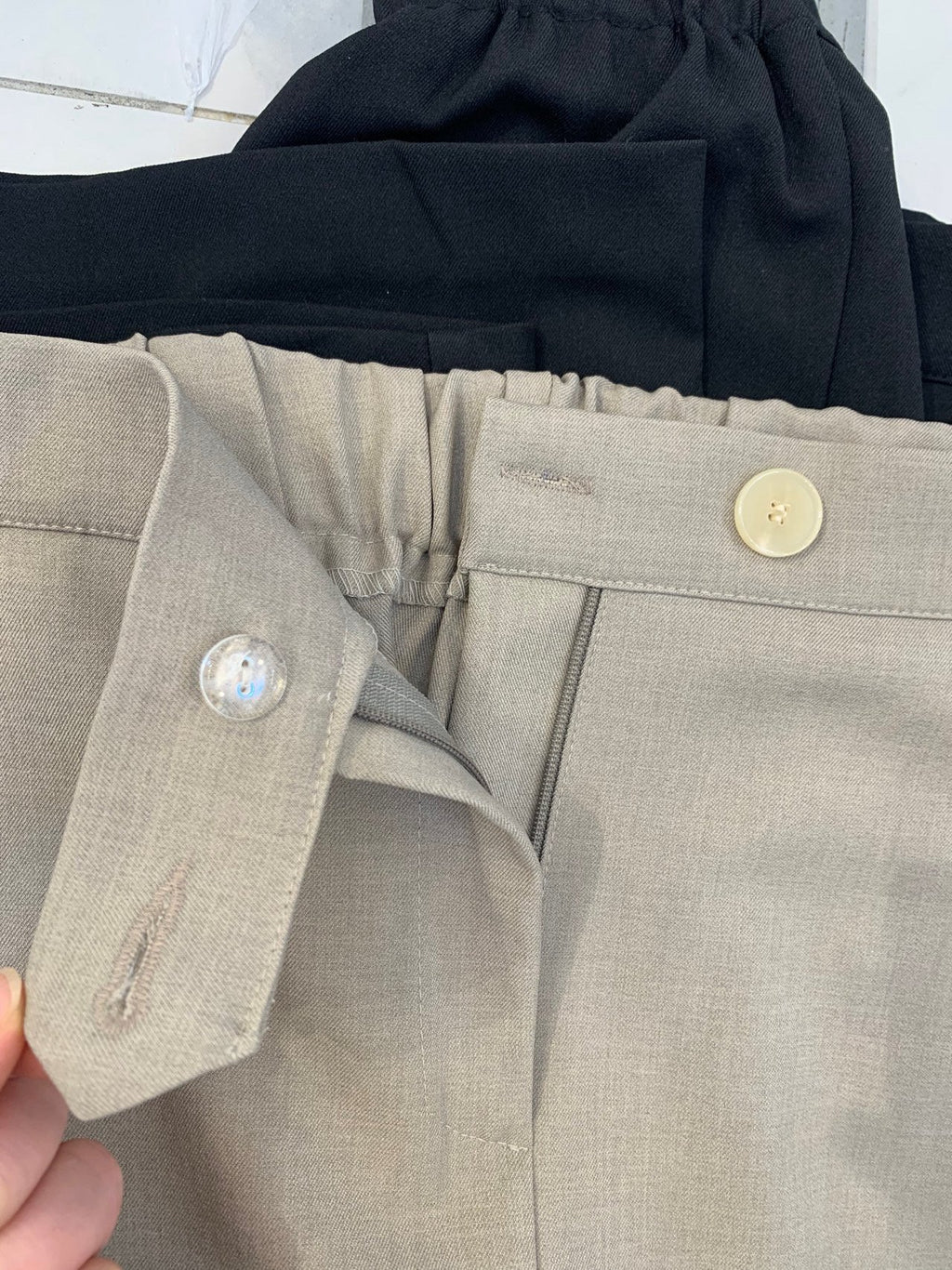 🤎 [국내생산·뒷밴딩] 럭키룸 발란 오비스포 핀턱 팬츠 | Lucky Room Banded Pleated Pants