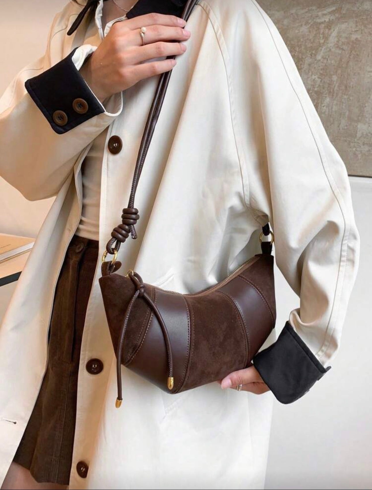 ✨ 우아한 미니 스웨이드 크로와상 크로스백(Brown)/✨ Chic Suede  Mini Crossbody Bag | Soft Elegant Shoulder Purse (Brown)