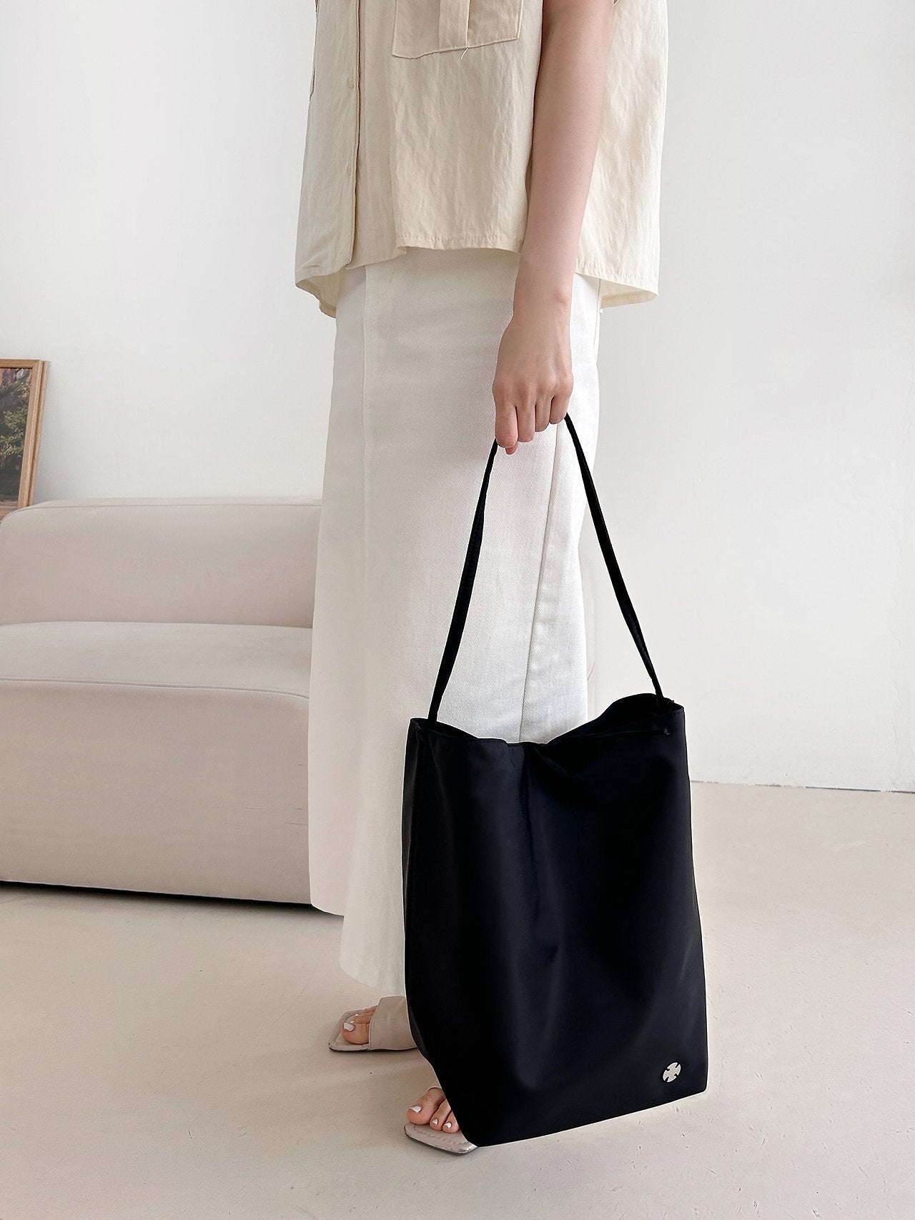 ✨🖤 더 *우 파크 스타일 프리미엄 나일론 숄더백 | Lightweight Everyday Tote | Travel & Daily Bag | 미니멀 데일리백