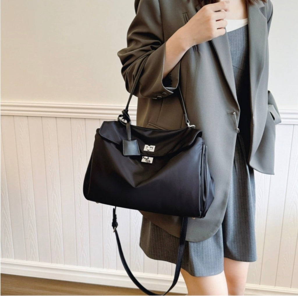 🔥[Hot Item]🔥 나일론 버클 장식 데일리 백 Nylon Buckle Daily Bag