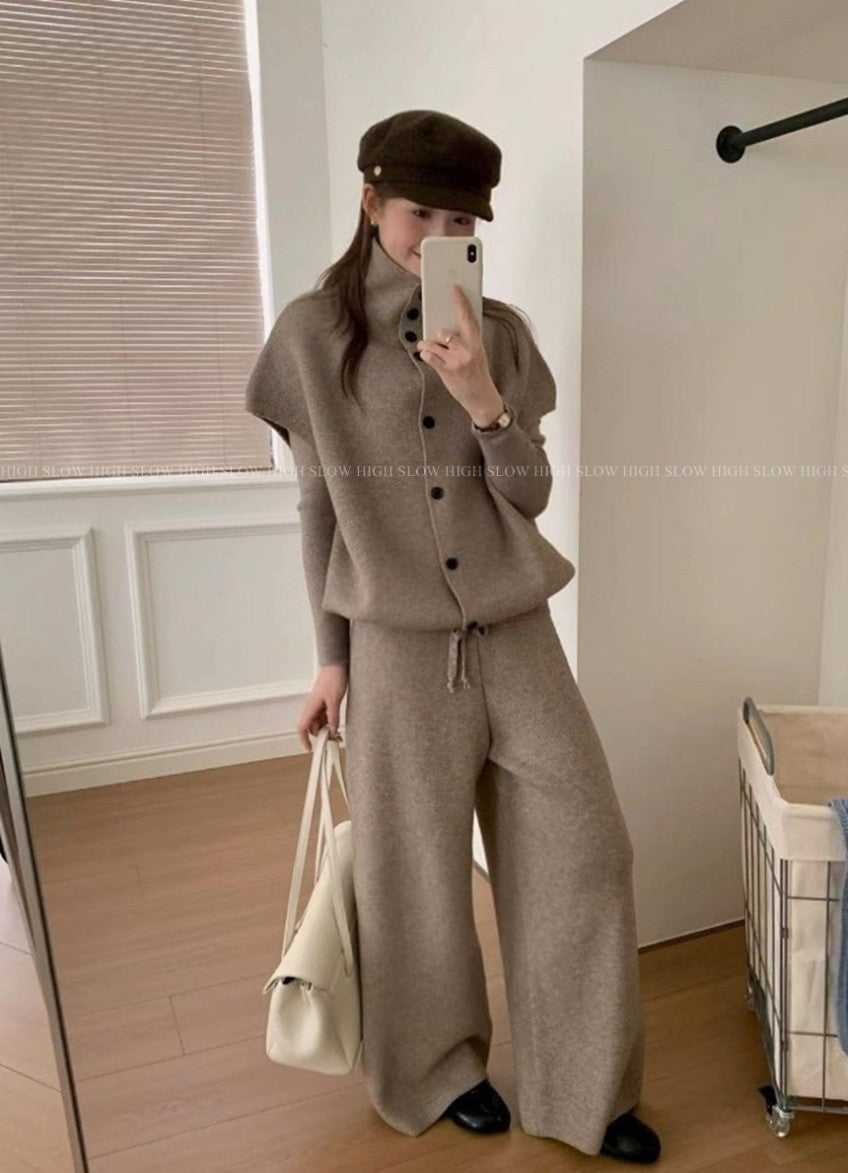 🧶 터틀하이넥 니트 베스트 & 와이드 팬츠 세트 | Turtleneck Knit Vest & Wide Pants Set