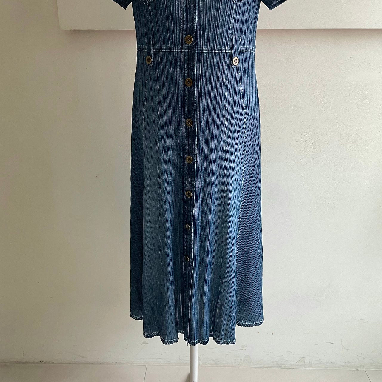 ✨ [44-66반까지예뻐요] 청 플리츠👗 데님 워싱 플리츠 카라 벨트 롱 원피스 | Denim Wash Pleated Collared Belted Long Dress ✨