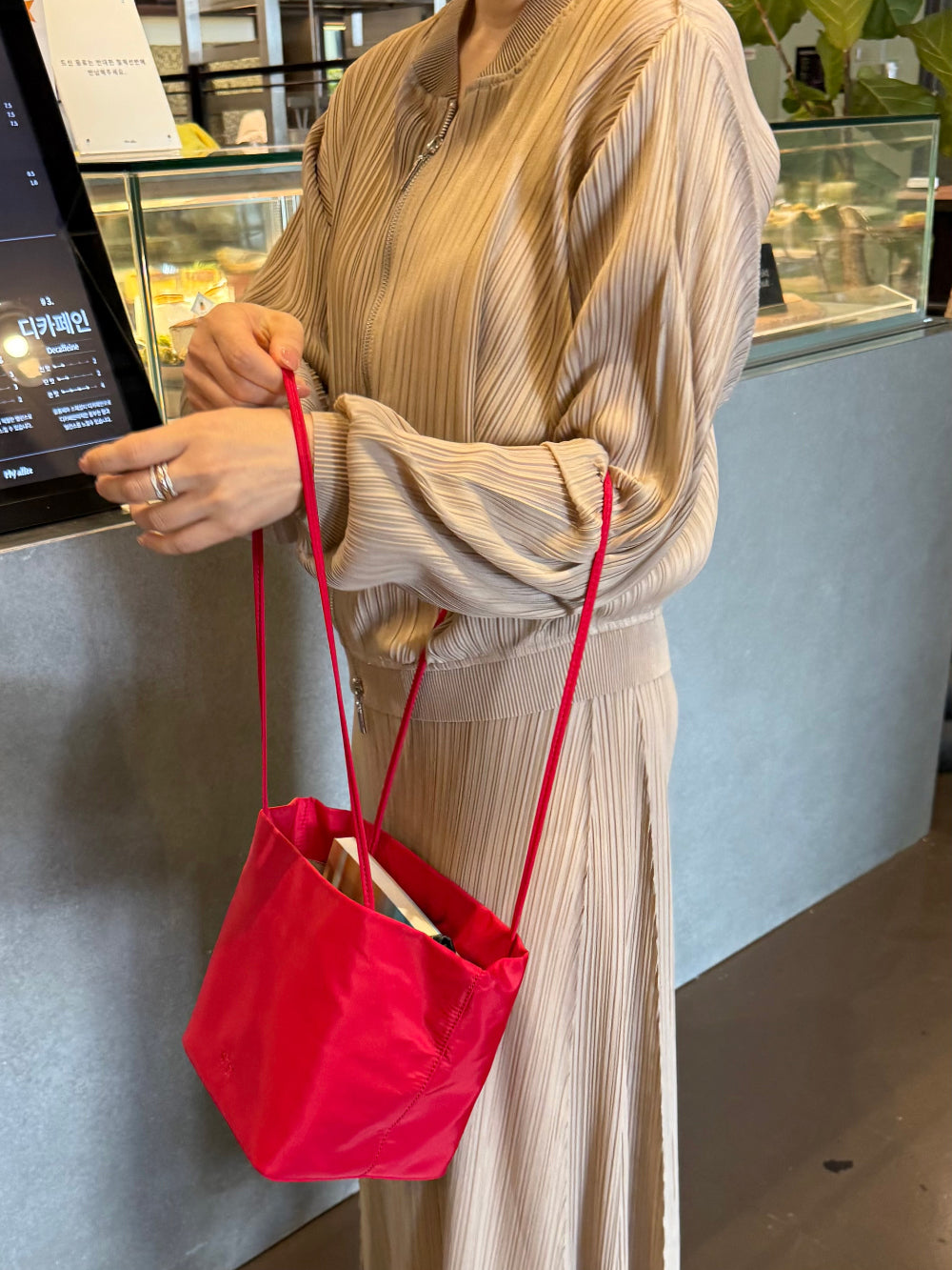 💕 마스 로제 경량 숄더백 | Mars Rosé Lightweight Shoulder Bag