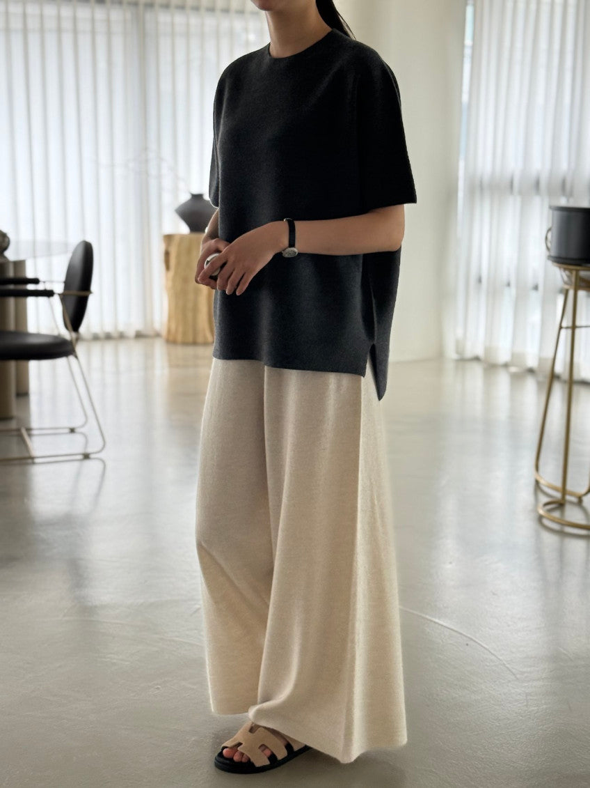 ✨ [PREMIUM LINE] 미네르바 캐시울 루즈핏 홀가먼트 울 100% 와이드 니트 팬츠 | Premium Wholegarment 100% Wool Wide Knit Pants